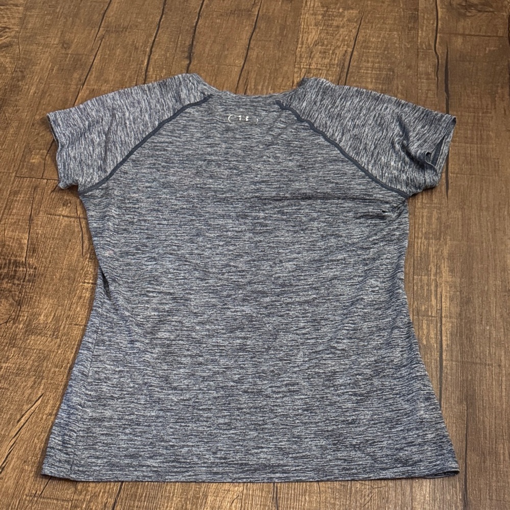 Women’s Under Armour Heathered Gray V-Neck Tee - Picture 2 of 2